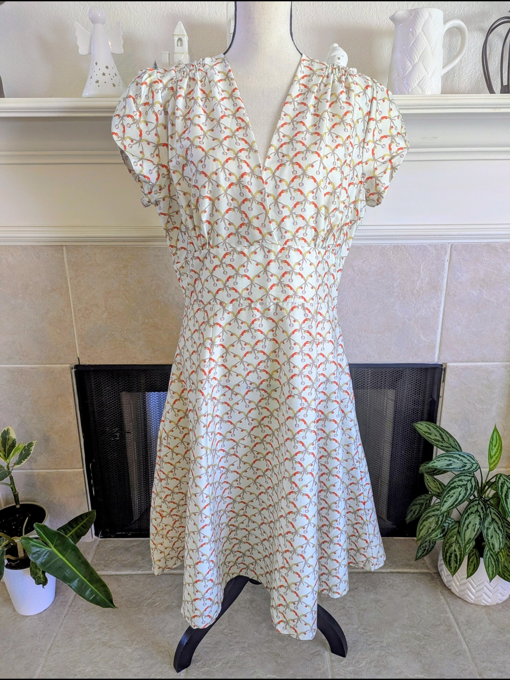 Palava Rita Synchronized Swimmers Cream V-Neck Fit & Flare Dress Size 16UK